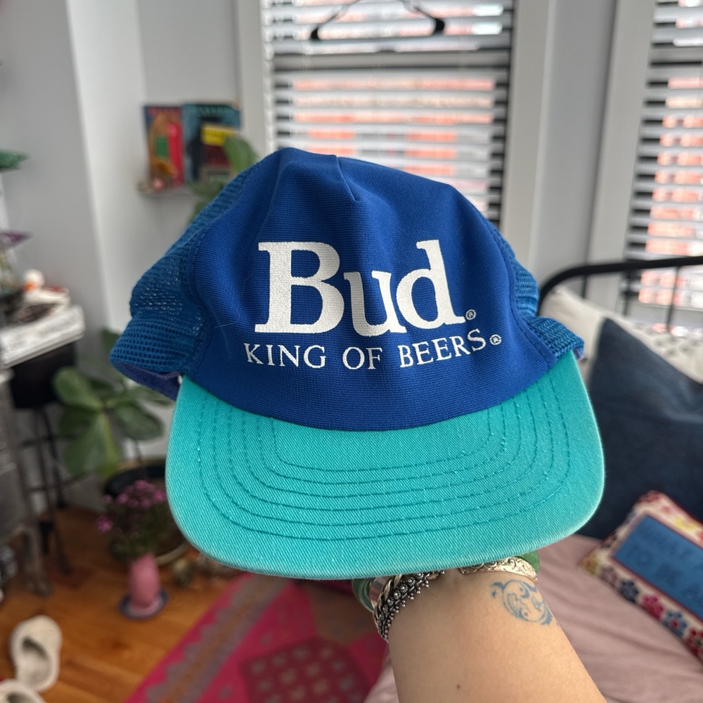 Vintage Bud Blue and Teal Cap